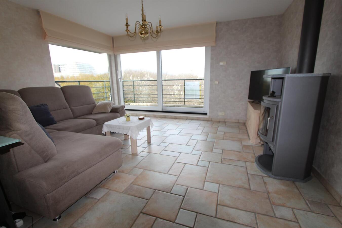 Rustig gelegen en perfect zon-georiënteerd villa-appartement met vrij zicht op beschermd duinengebied  in Middelkerke 