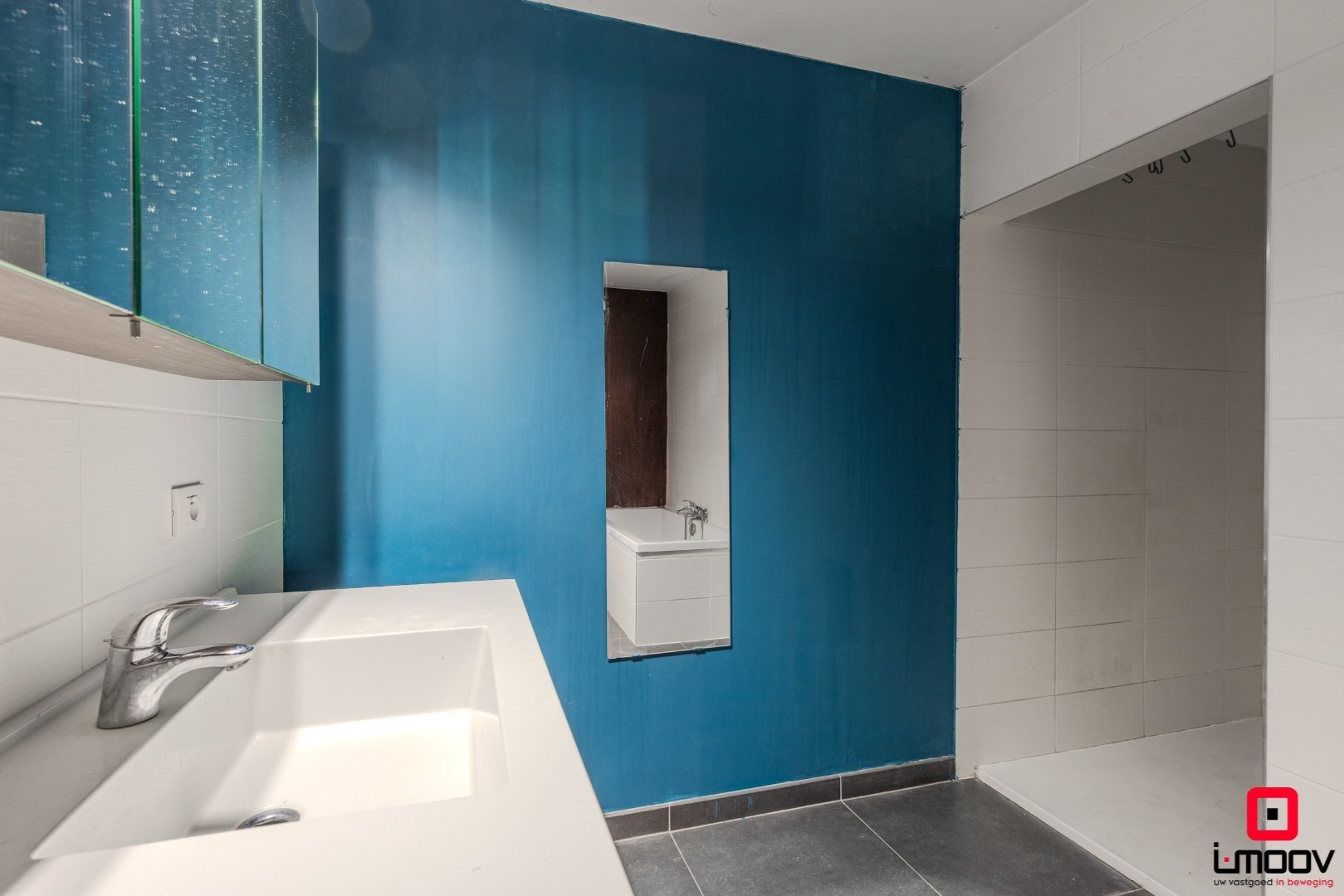 Modern appartement met uitzonderlijk grote tuin en kwalitatieve afwerking te Oostakker 