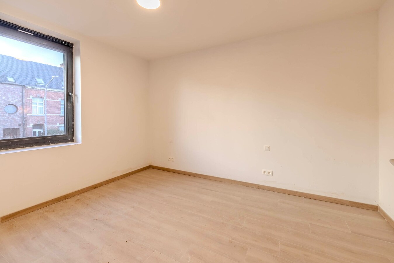 Nieuwbouwappartement met 2 slaapkamers - toplocatie 