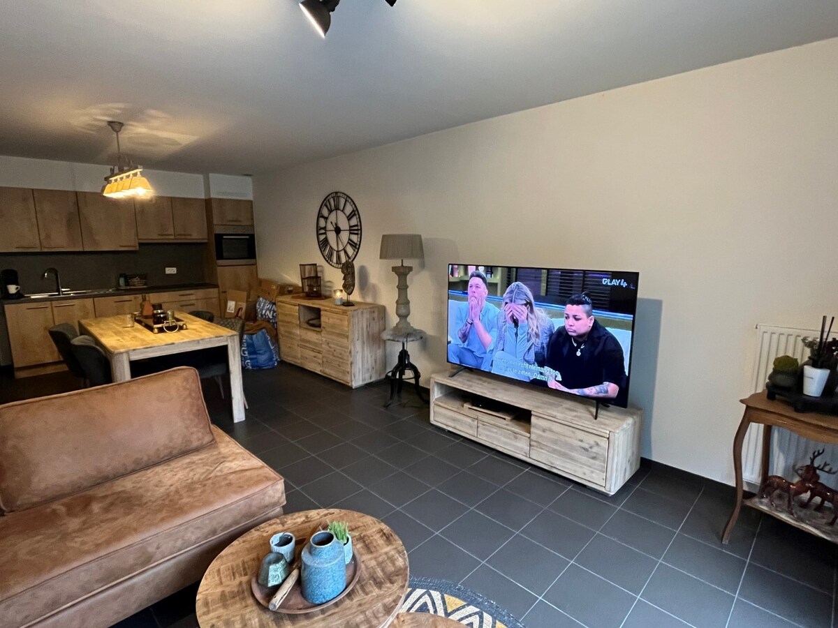 Eigentijds 1-slpk-appartement met ruim terras 