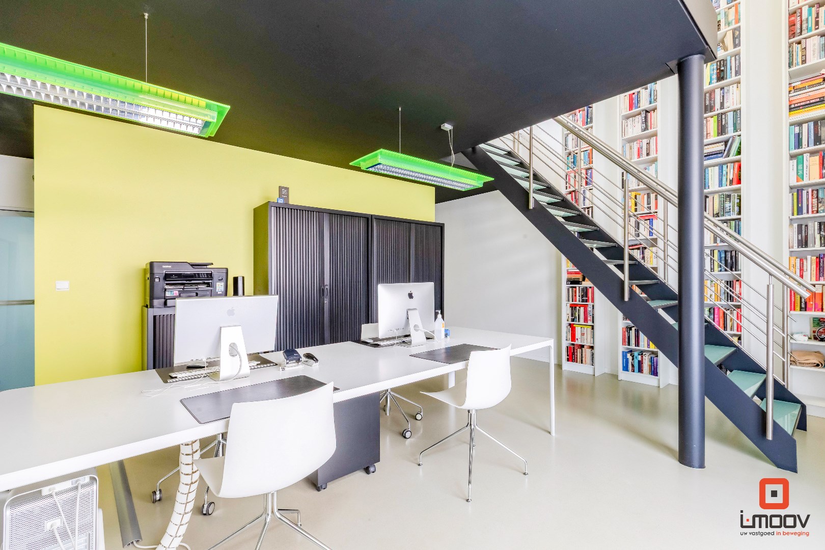 Karaktervol pand aan het Rommelwaterpark: industriële charme met huiselijke warmte. 