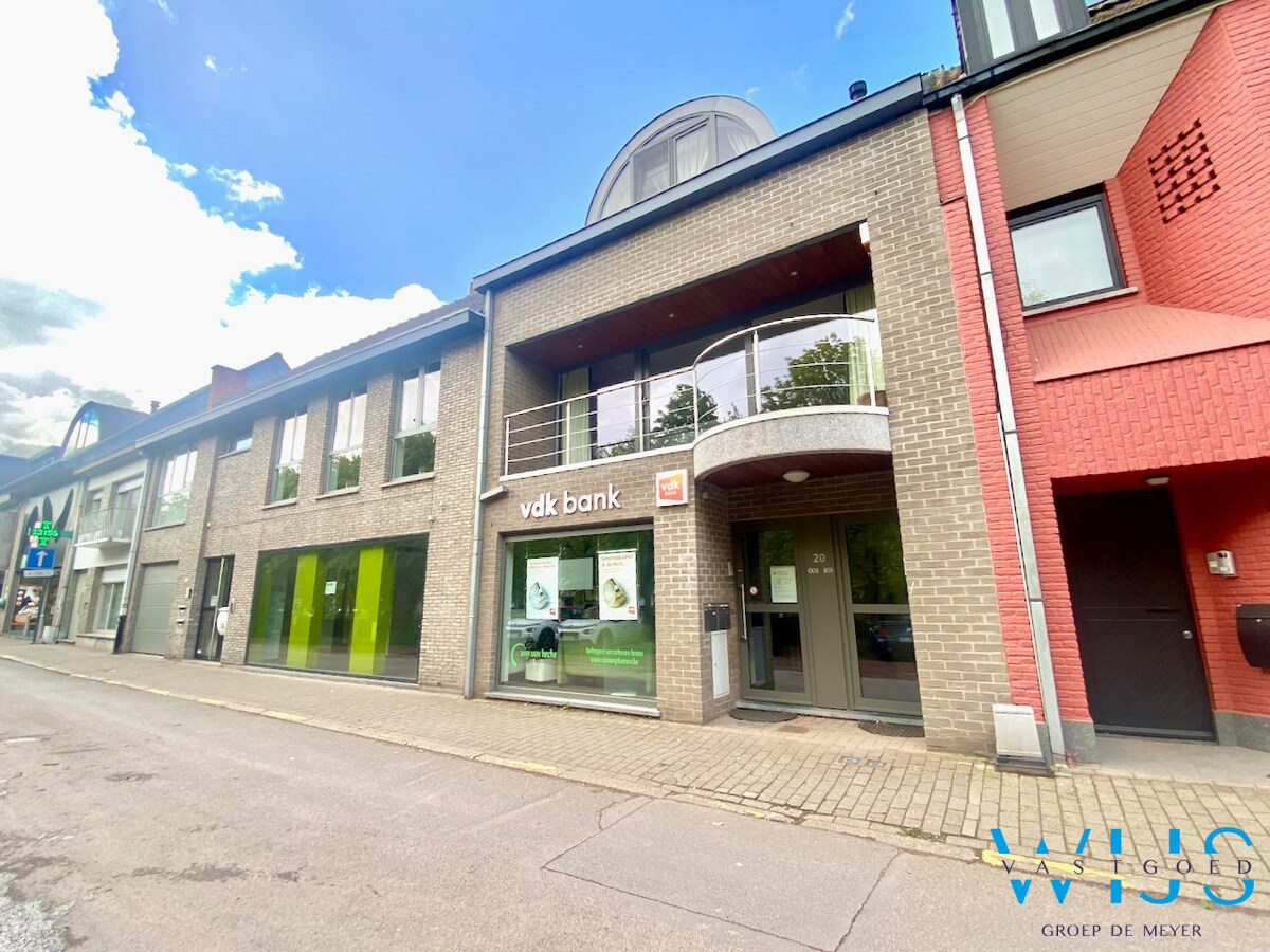 Prachtig energiezuinig appartement in hartje ERTVELDE ! 