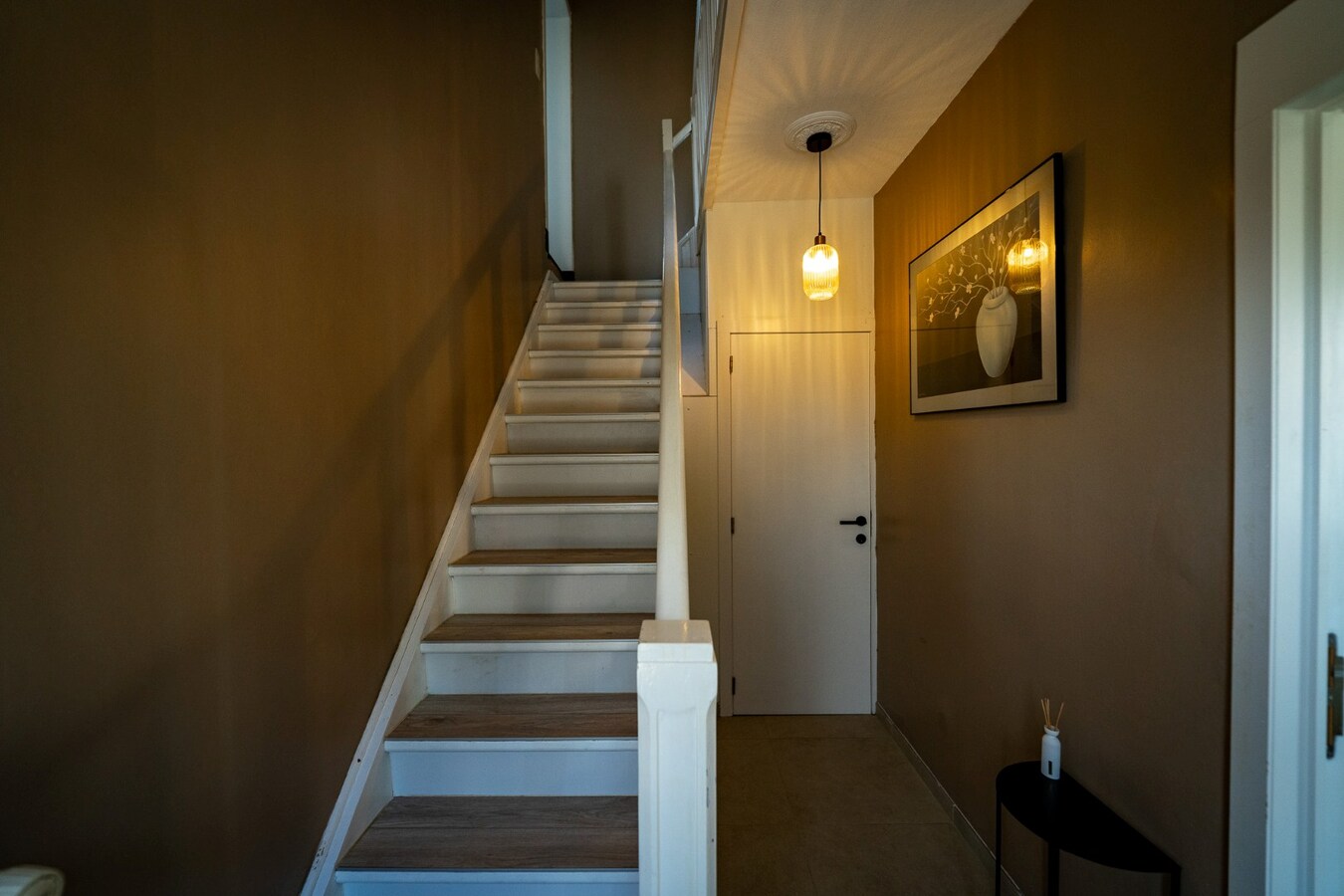 Renovated property with drained track and pasture on approximately 16 ares in Mielen-boven-Aalst. 