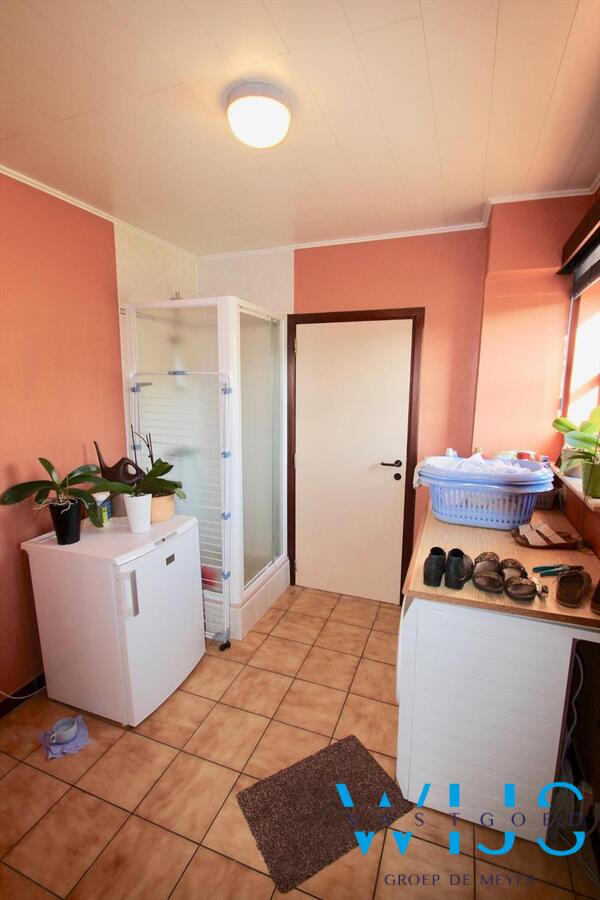 Volwaardig woonhuis met zongerichte tuin op absolute toplocatie in Ertvelde! 