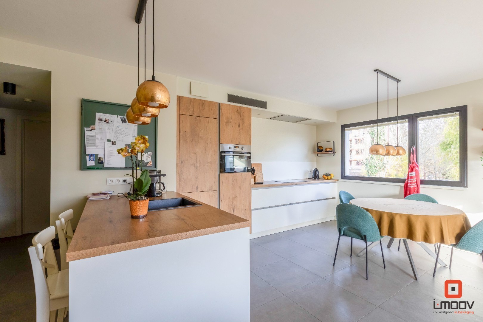 Recent en volledig instapklaar appartement op toplocatie in Sint-Amandsberg (Gent) 