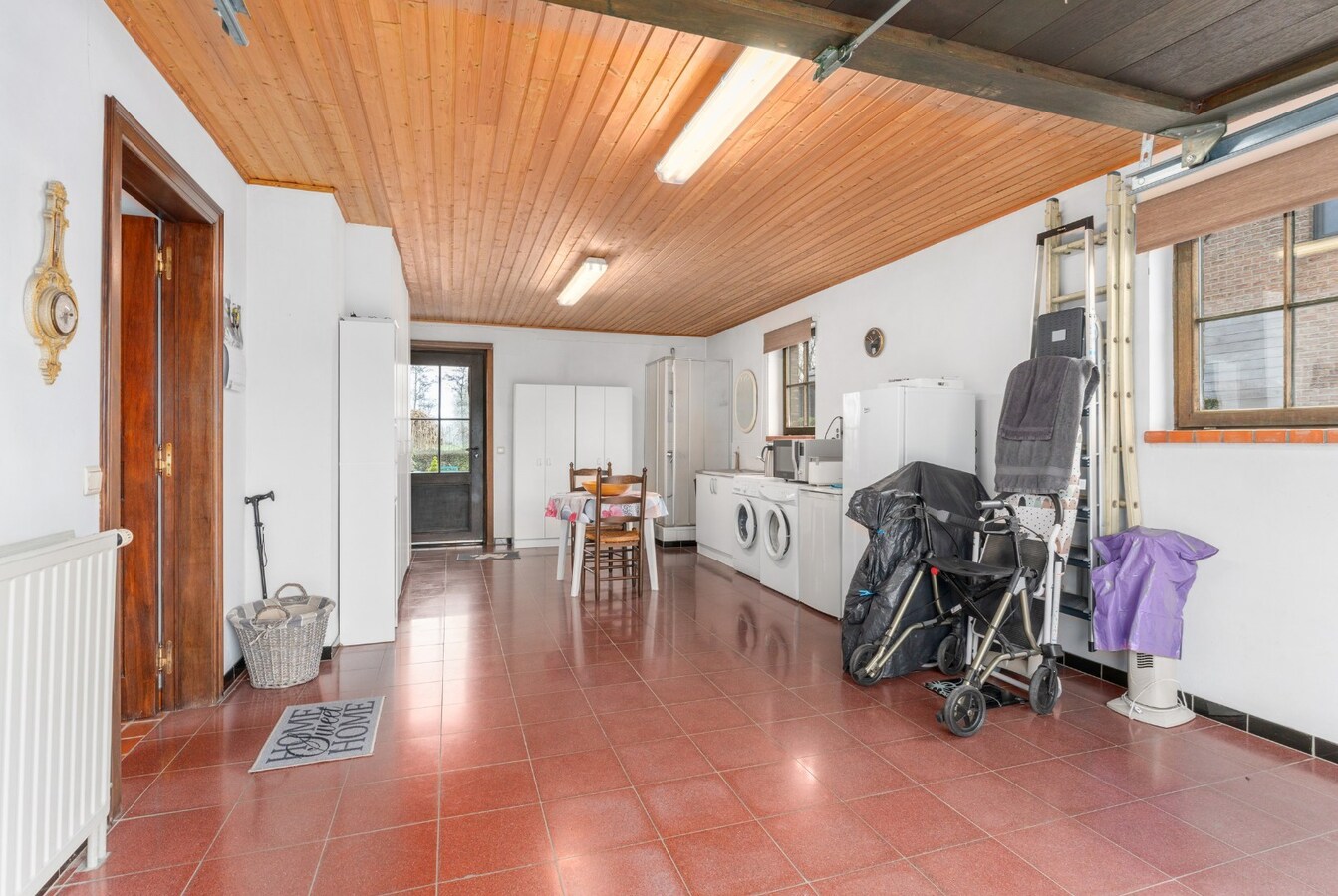 Charmante villa met open zicht in doodlopende straat te Sijsele 