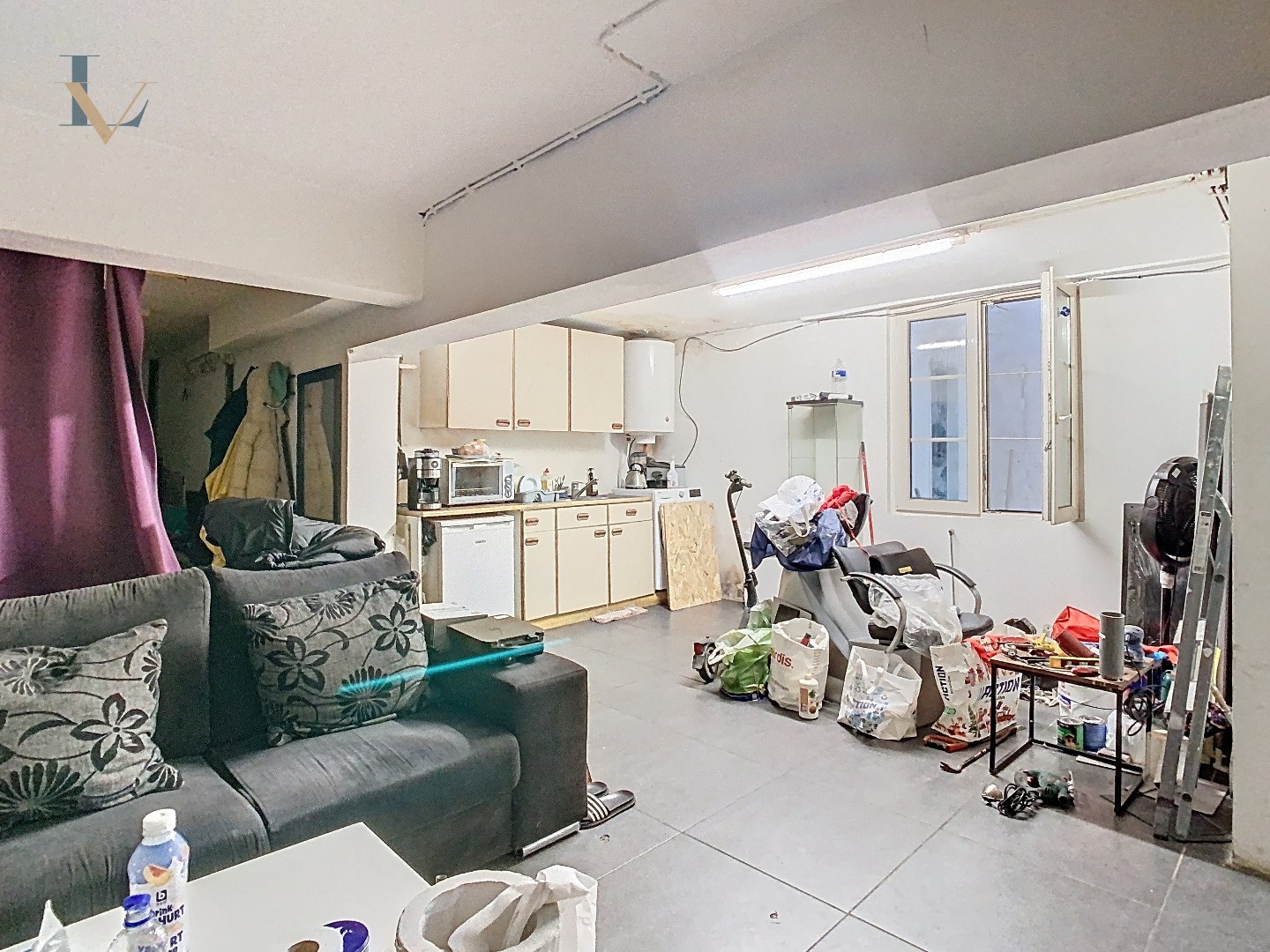 e renoveren opbrengsteigendom met handelspand en woonunits/ ook geschikt als projectgrond 