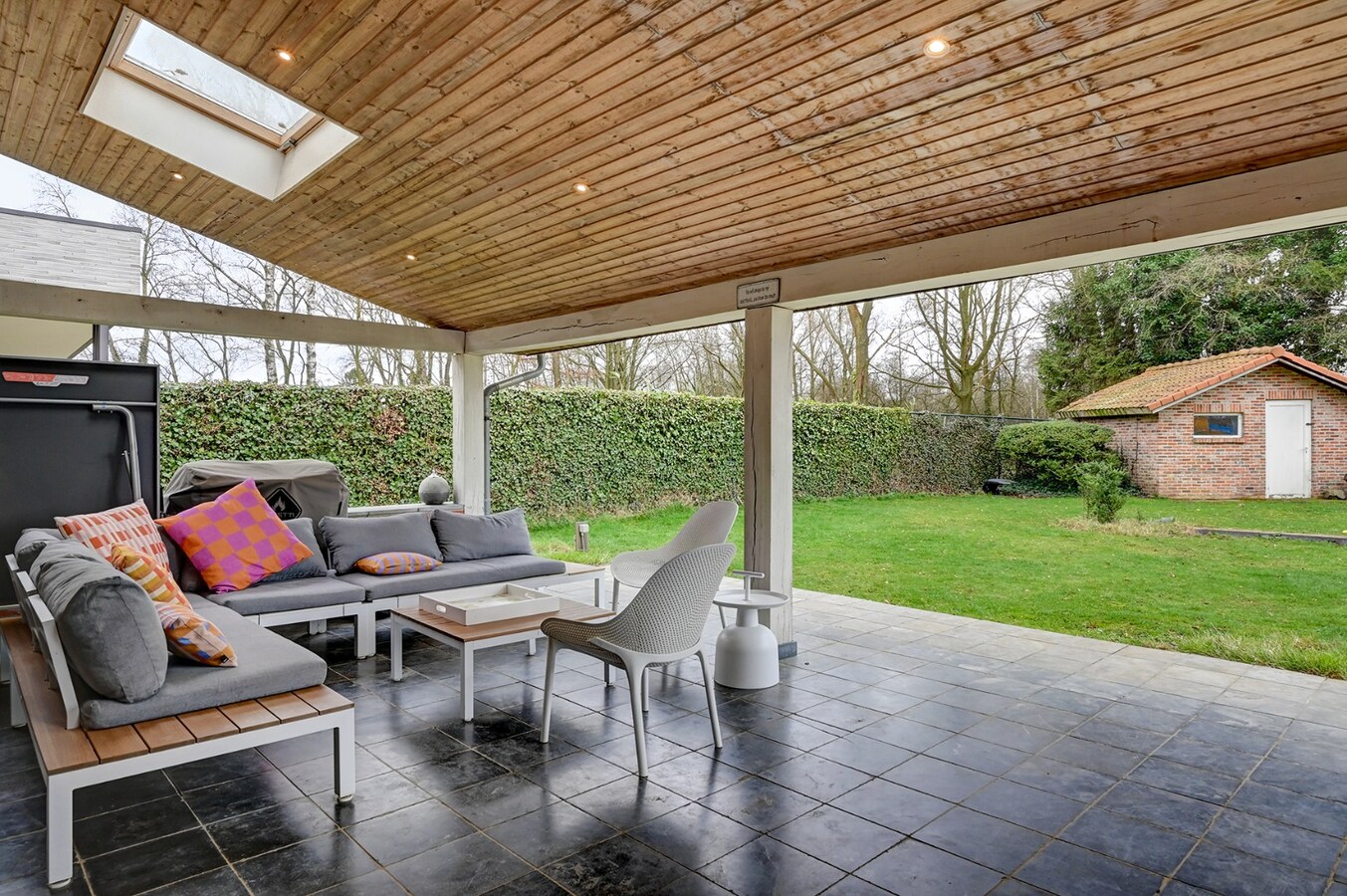 Charmant huis naast het kanaal 