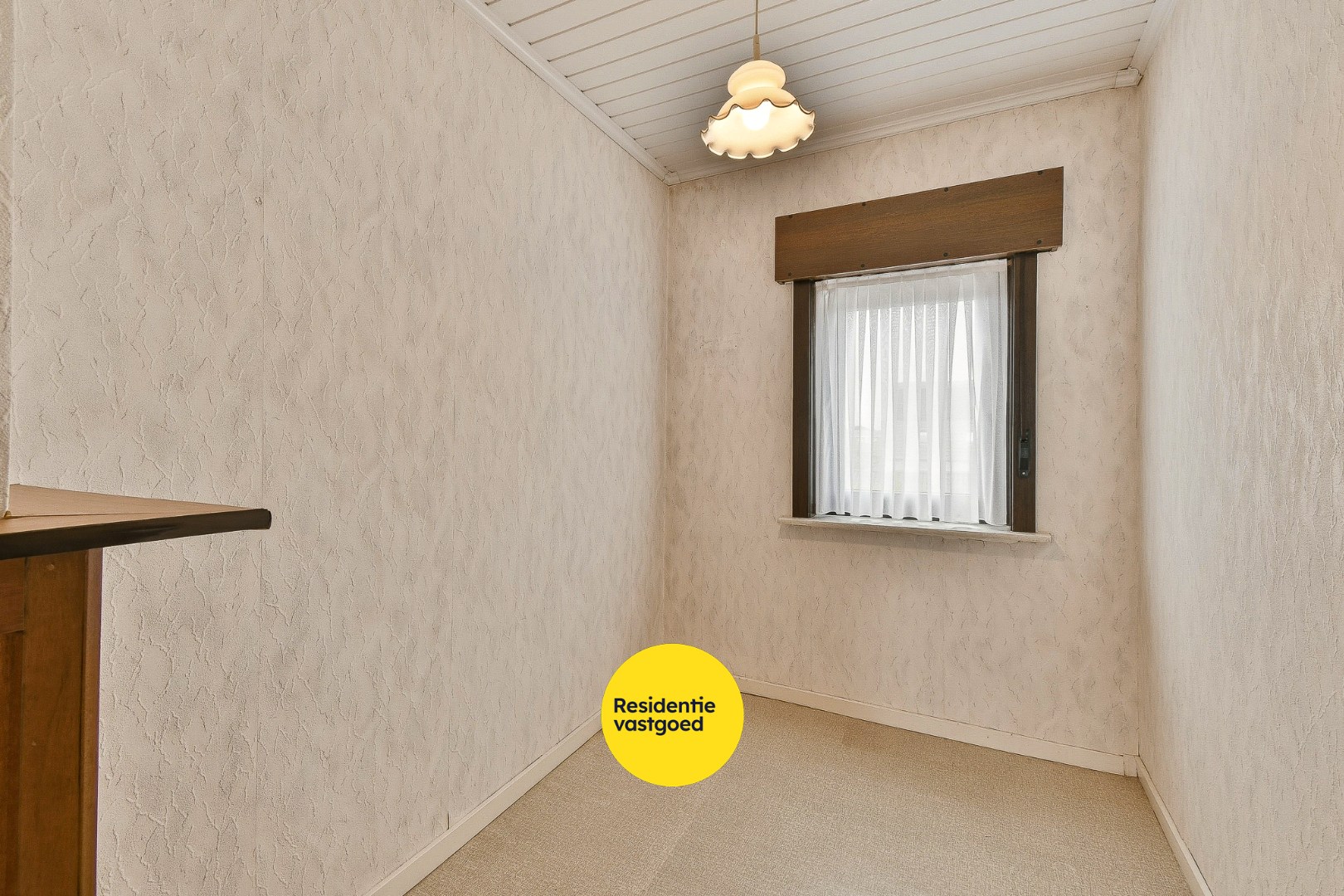 Rijwoning met veel potentieel op centrale ligging 