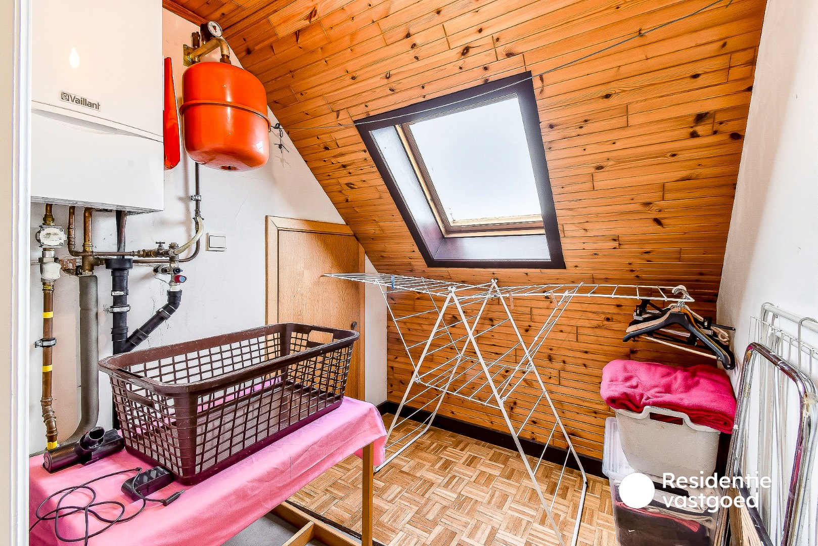 Ruime villa met 4 slaapkamers 
