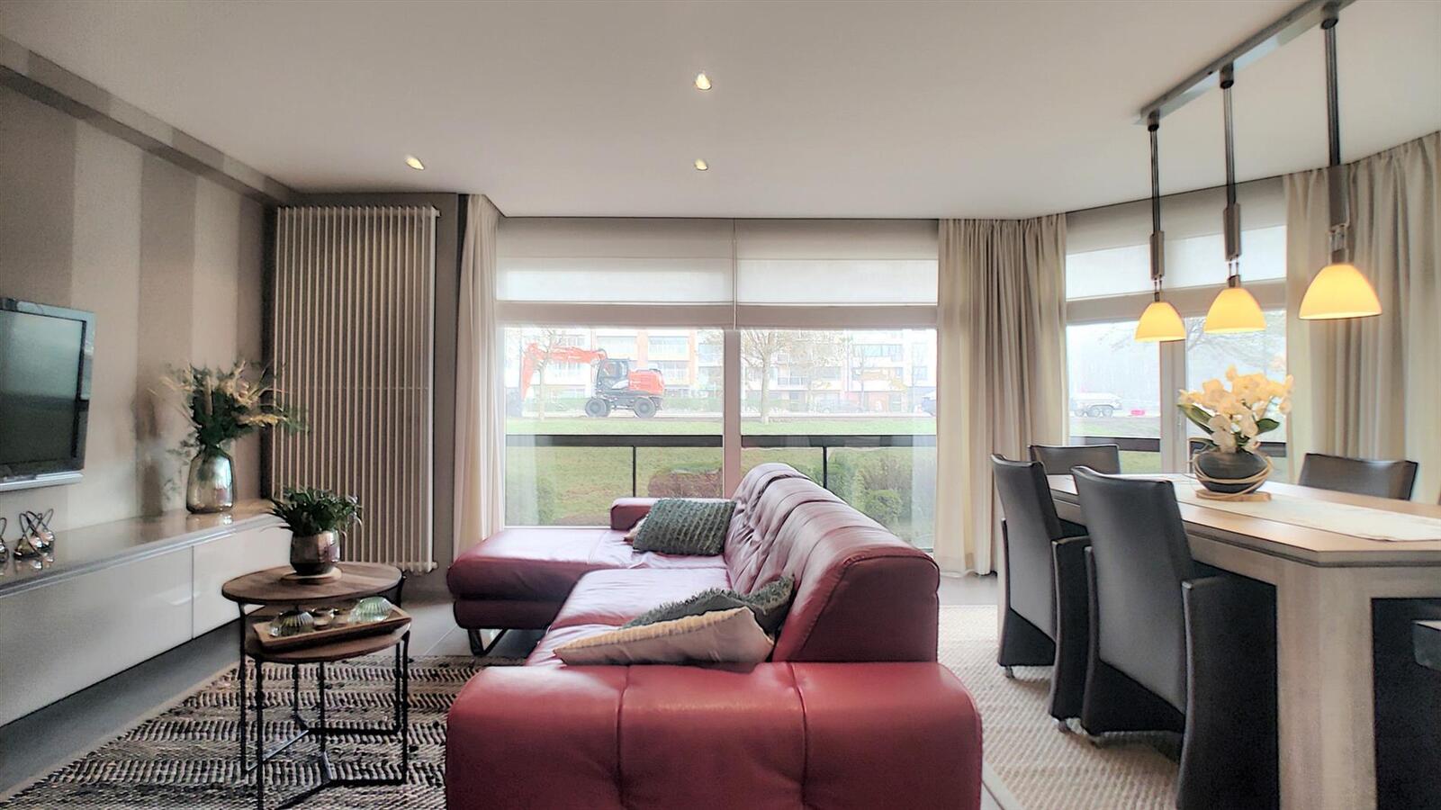 Gerenoveerd hoekappartement met mooi, open zicht - Heist 