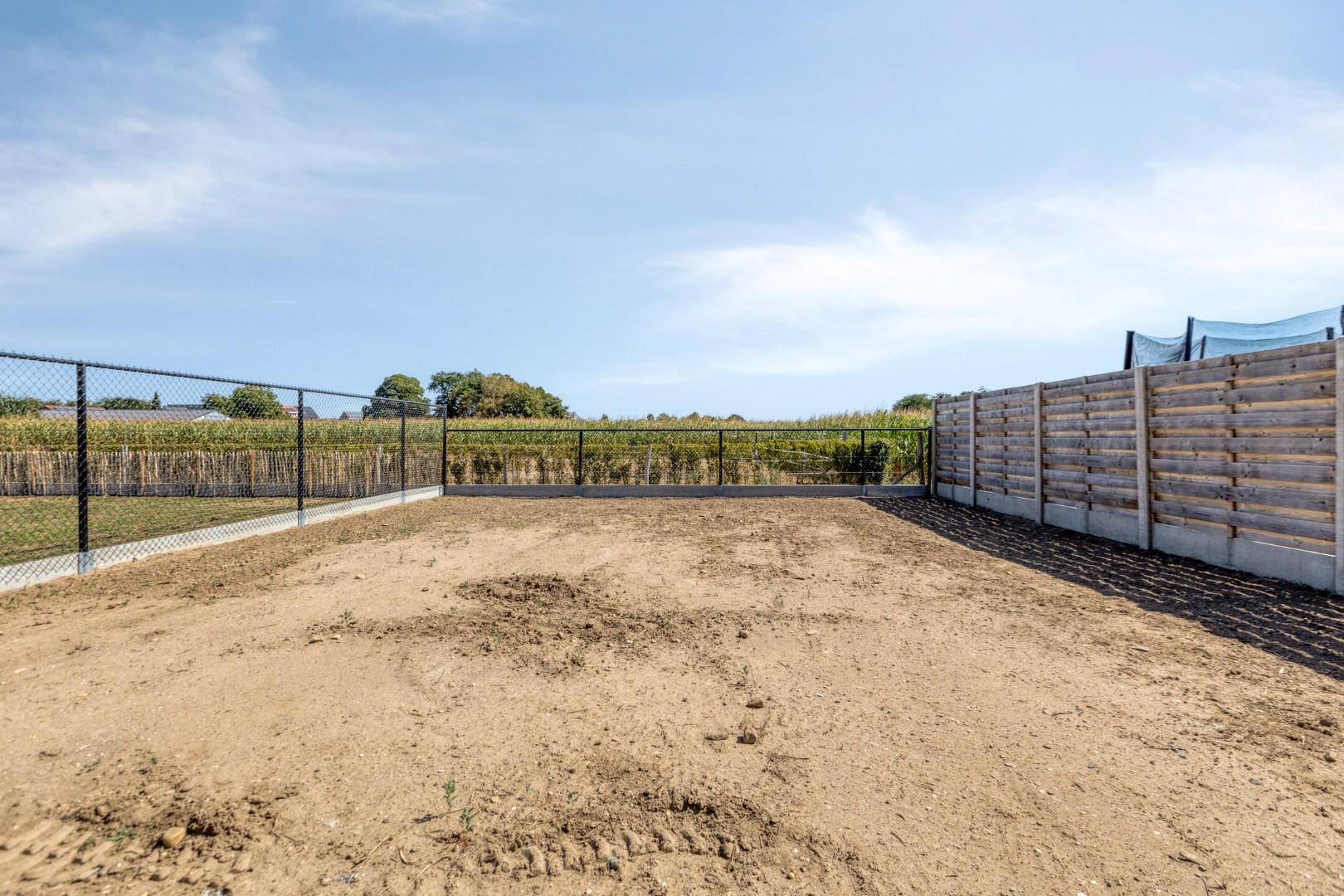 Nieuwbouw-woning in landelijke stijl met 3 slpk op 3 a 82 ca. 