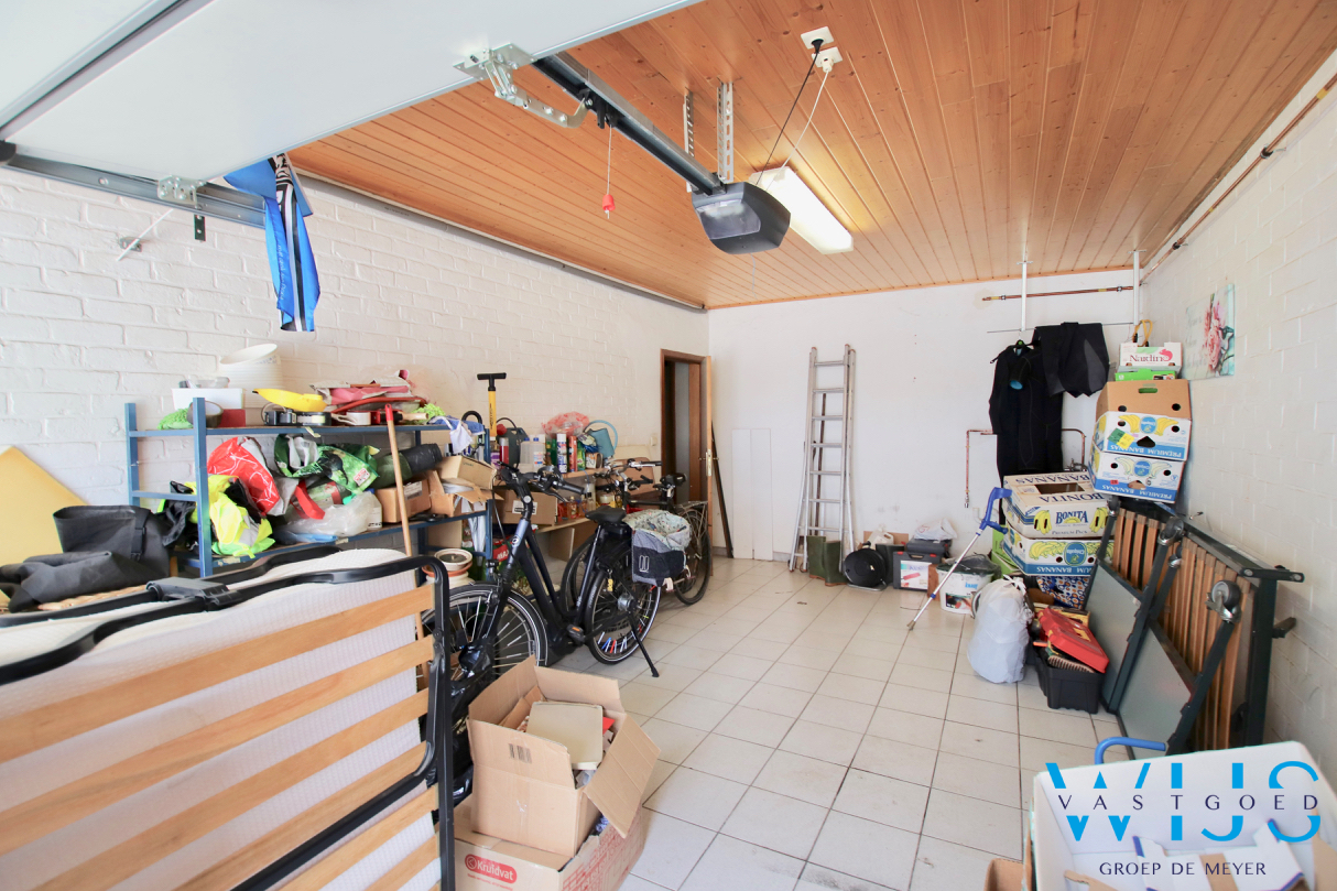 Uitzonderlijk ruim woonhuis te Kluizen/ Evergem! 