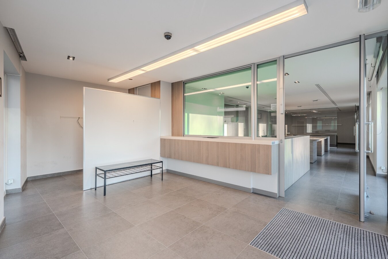 Commercial shop for sale in Nieuwpoort