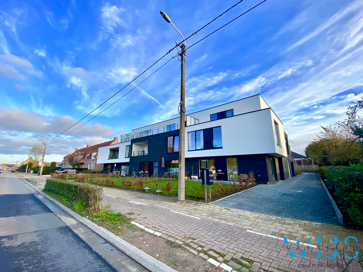 Zeer aangenaam gelijkvloers appartement met tuin te Belzele ! 