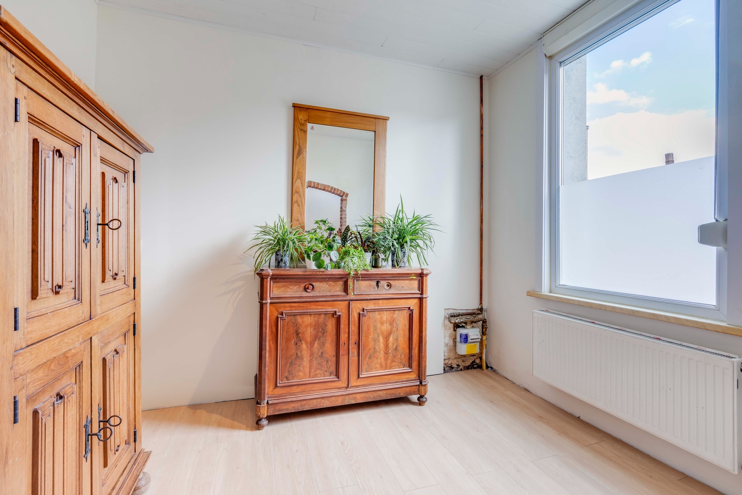 Hippe, instapklare woning met tuin te Ledeberg 