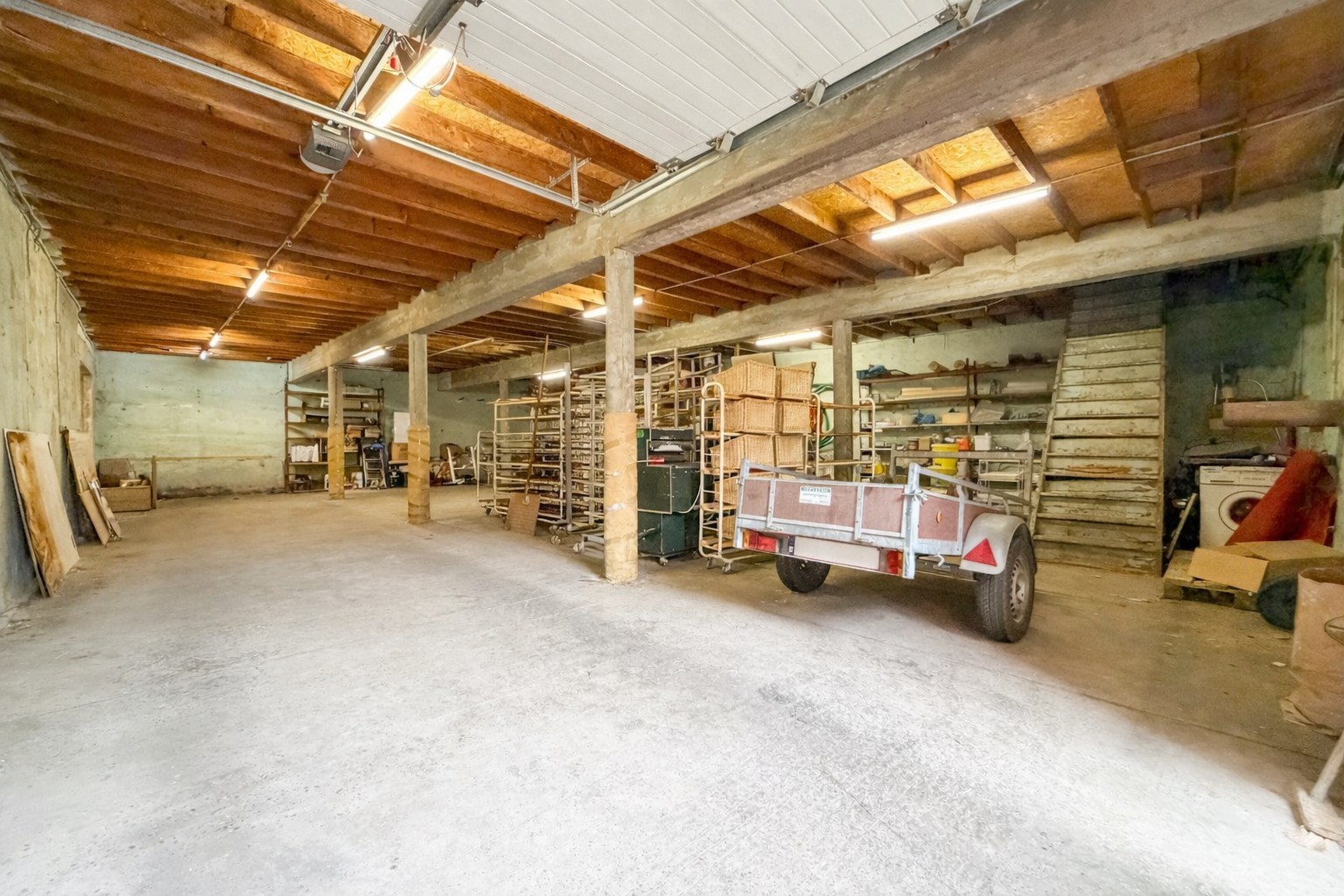 Magazijn achterliggend