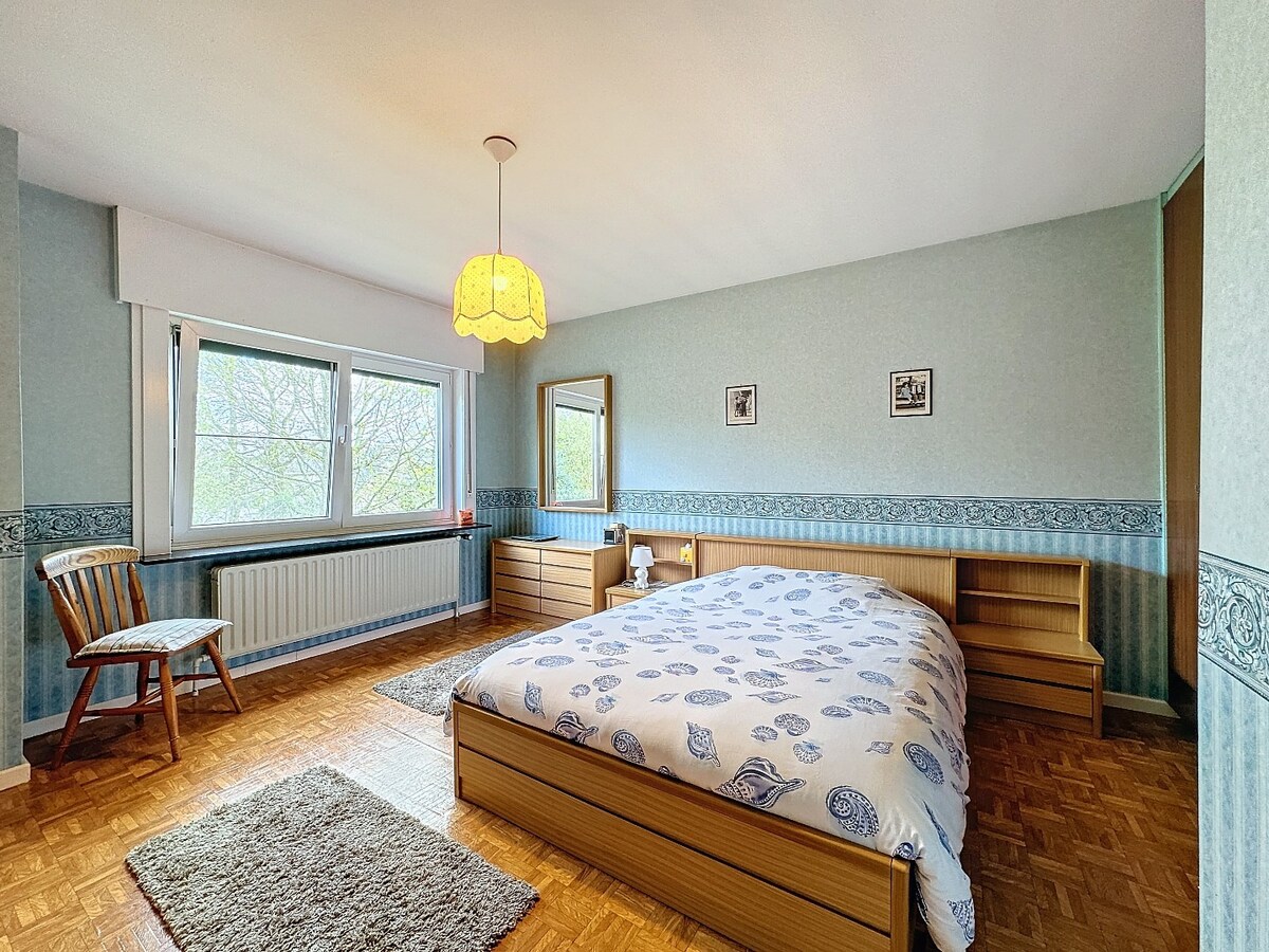 Residentieel gelegen hoekwoning nabij centrum Zottegem 