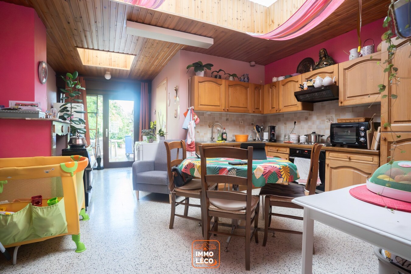 Maison 3 chambres avec grand jardin 