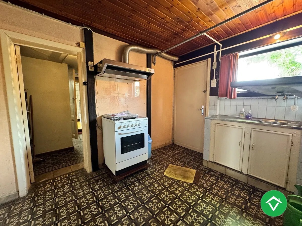 Woning met 3 slaapkamers tuin en garage te Gistel 