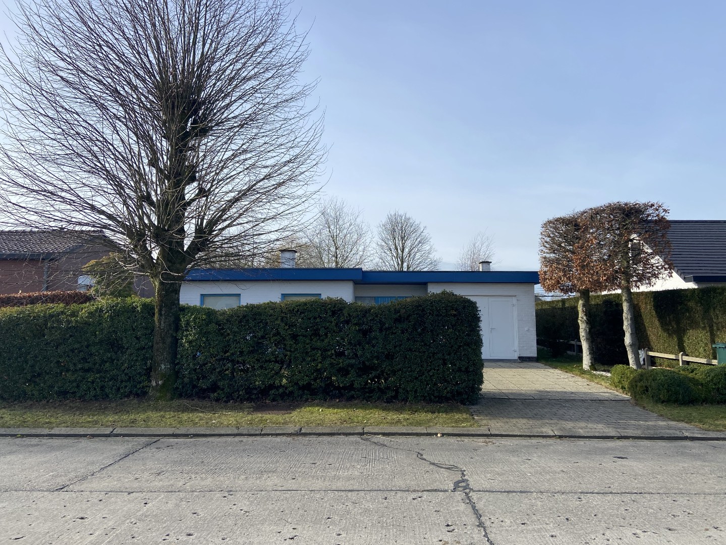 Residentieel gelegen woning met tuin en garage op toplocatie in Waregem! 