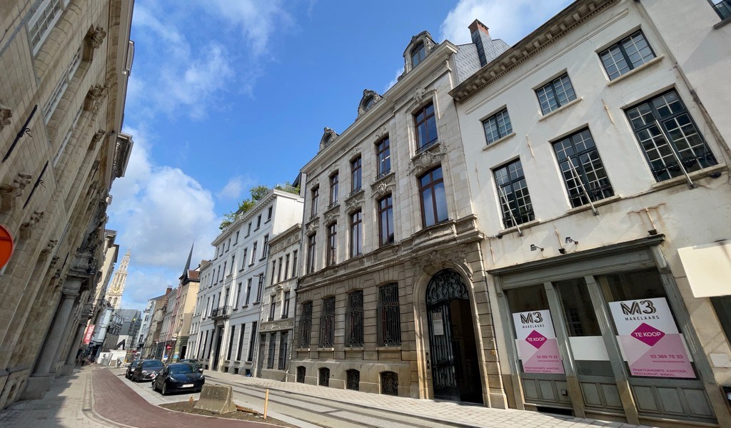 Kantoren te huur in prachtig herenhuis in centrum Antwerpen
