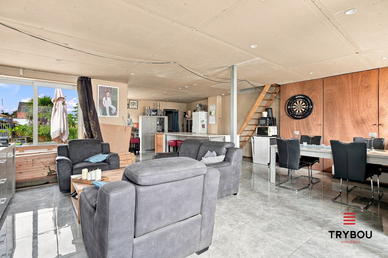 Woning met 4 slaapkamers op centrale ligging 