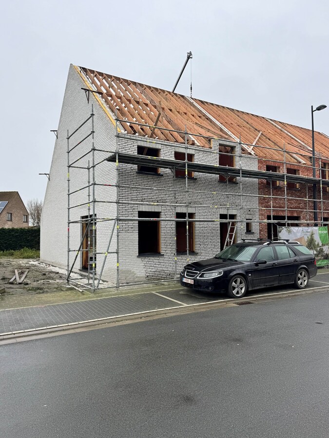 Nieuwbouwwoning met 3 slaapkamers en tuin te Koekelare 