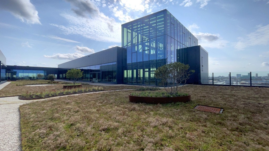 Nieuwbouw kantoren te huur aan haven van Antwerpen