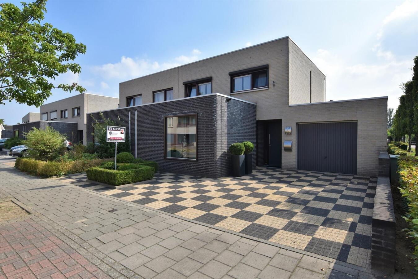 Verkocht eengezinswoning - Stein