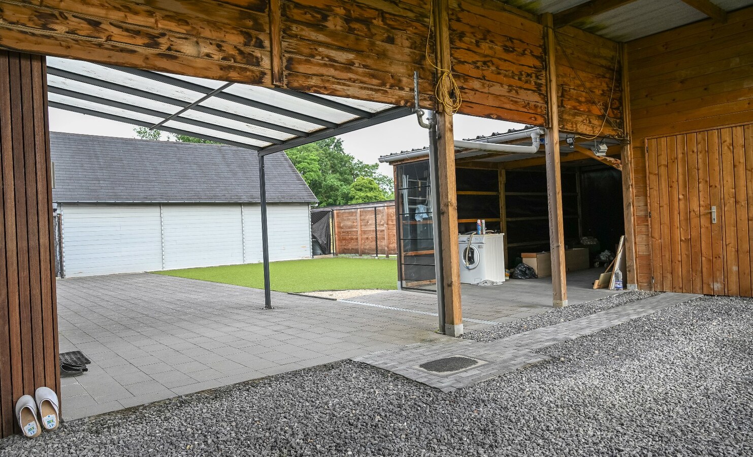 Instapklaar gelijkvloers huis met 2 slaapkamers 