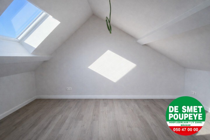 prachtig gerenoveerd duplex appartement 