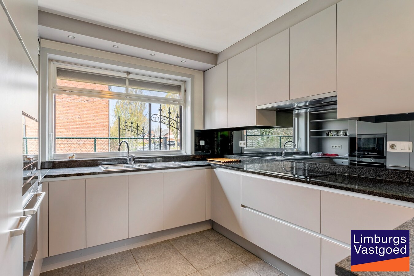 HOB in Kuringen, 3 slpk, losstaande garage, 7a02ca 