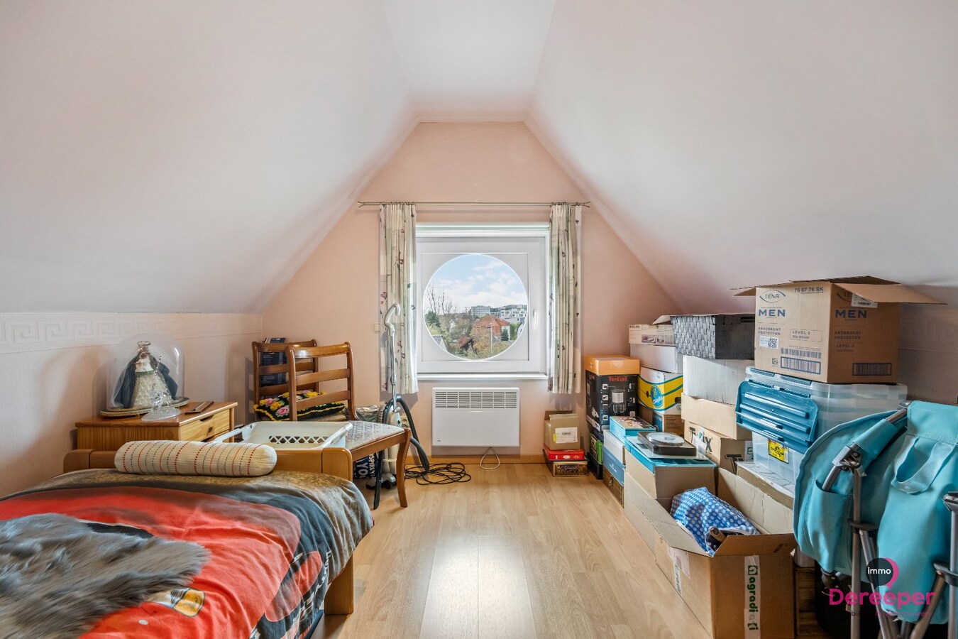 Charmante duplex met garage en autostaanplaats op wandelafstand van het strand 