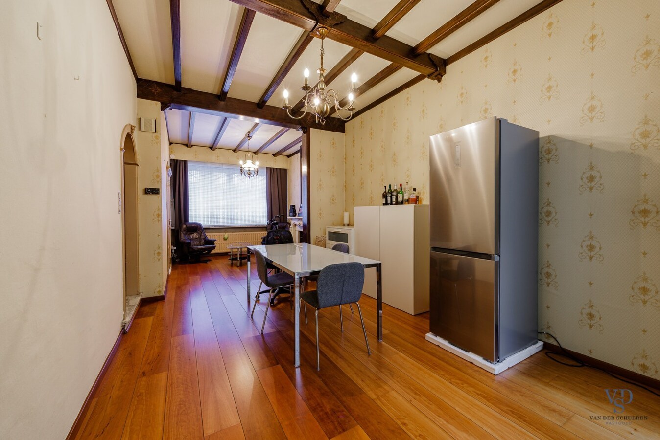 Verhuurde woning nabij station. 