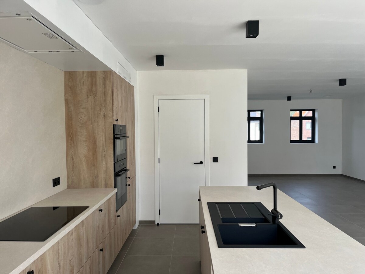 Nieuwbouwwoning in landelijke hoevestijl 