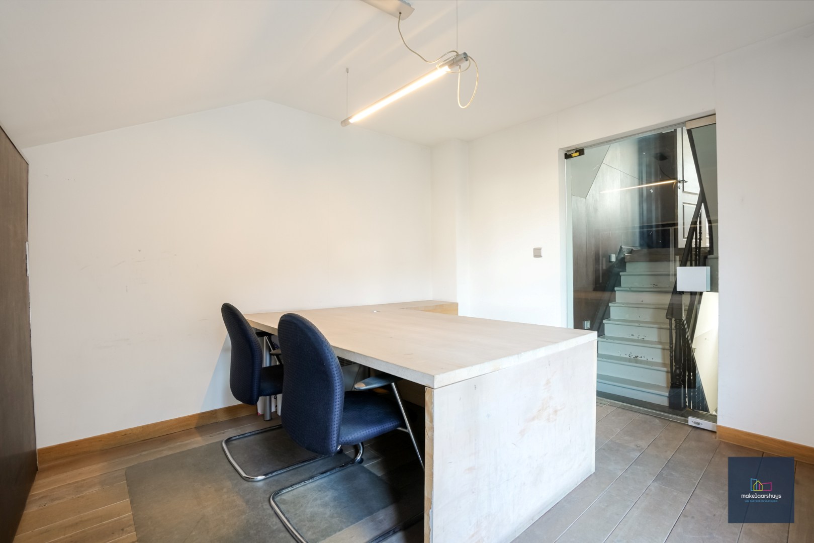 Statig herenhuis aan het Zuidpark met potentieel ook voor kantoor of co-housing 