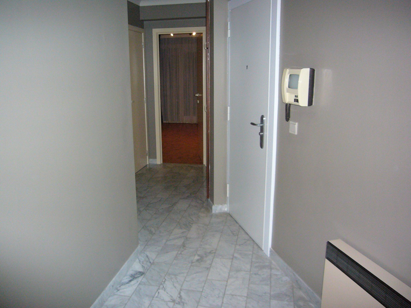 ONGEMEUBELD 2 SLP APP. GELEGEN CENTRUM OOSTENDE 