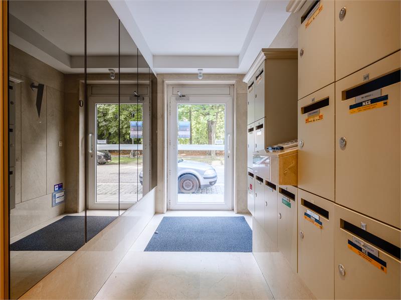 Uniek lichtrijk appartement op toplocatie in Gent 