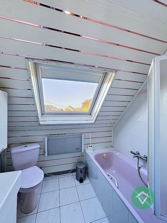 Ruime open bebouwing te huur in Eernegem 