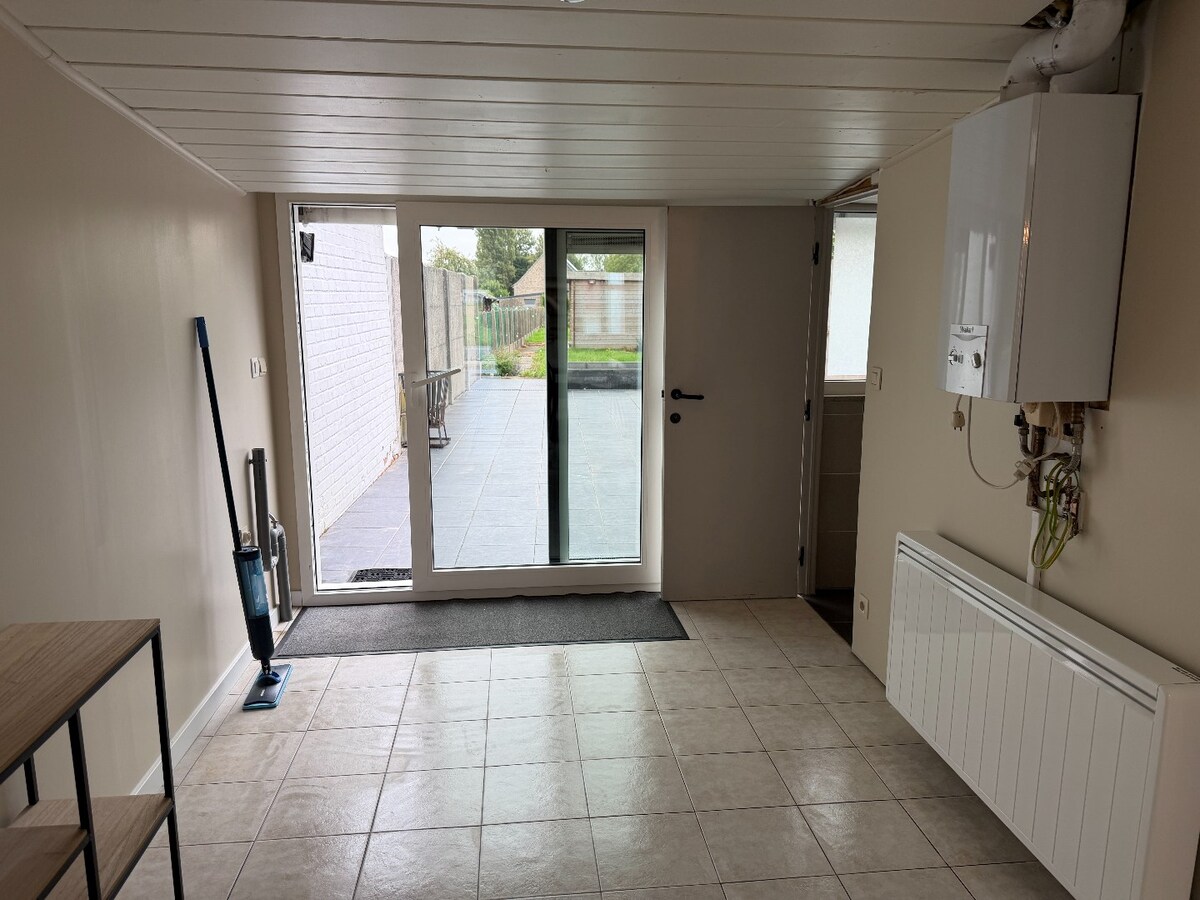 Te huur - woning met 3 slaapkamers te Merkem 