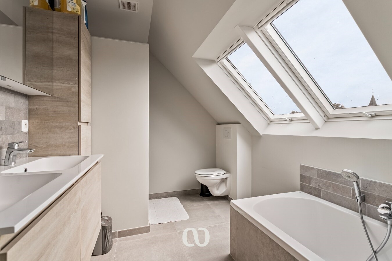 Prachtig duplex appartement met 3 slaapkamers in Kruishoutem 