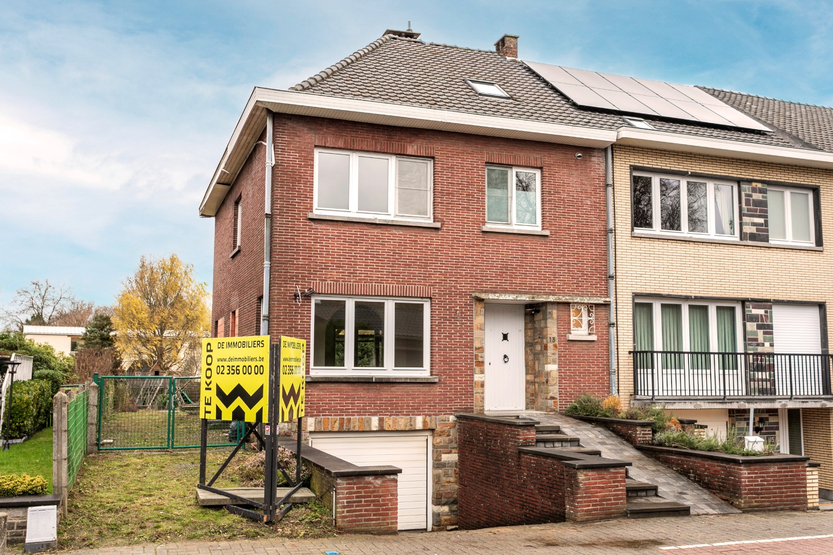 Instapklare woning met 4 slpk op perceel van 5a 45ca 