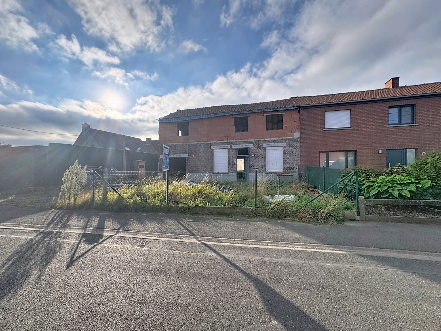 Volledig te renoveren of af te breken woning 