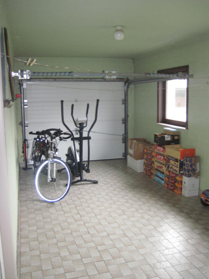 Stijlvolle en degelijke bungalow. Unieke ligging. 