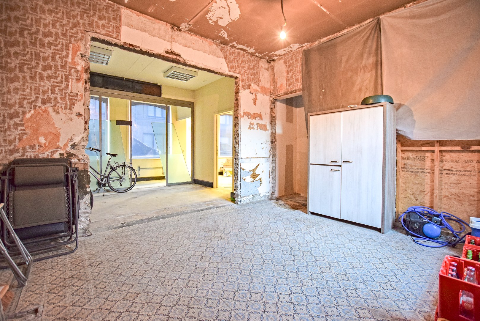 Goed gelegen opbrengsteigendom met een bruikbare vloeroppervlakte van 220m² 