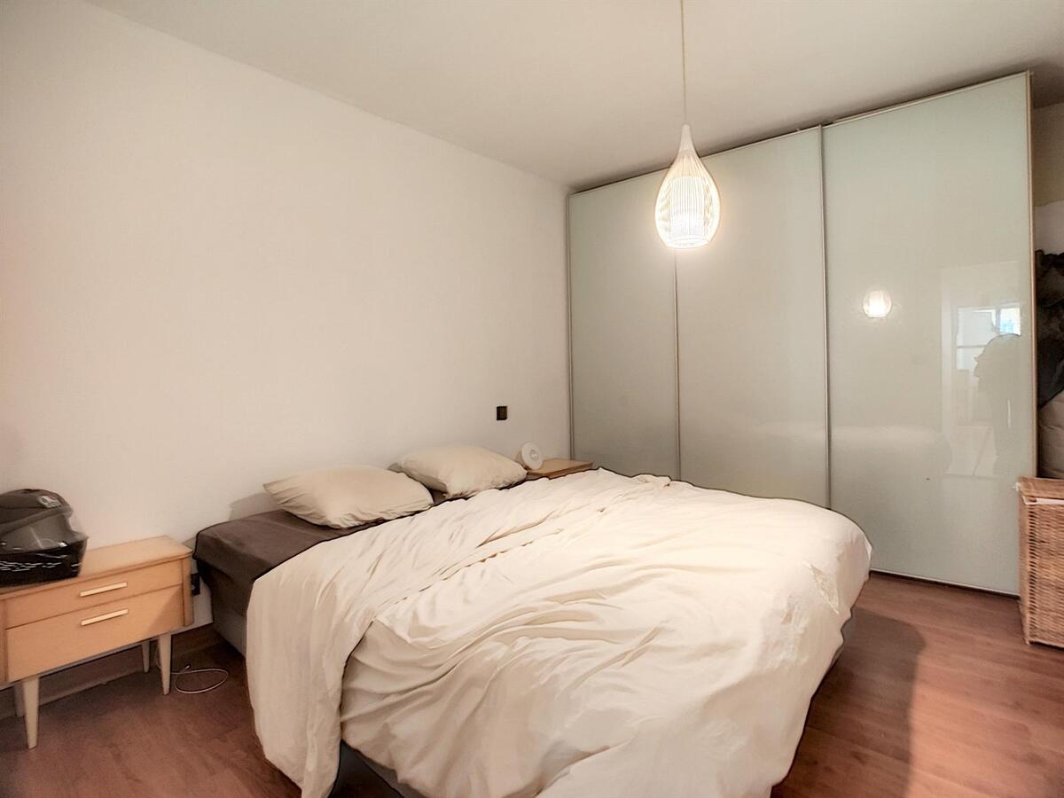 Knap, zeer lichtrijk woonappartement - Heist 