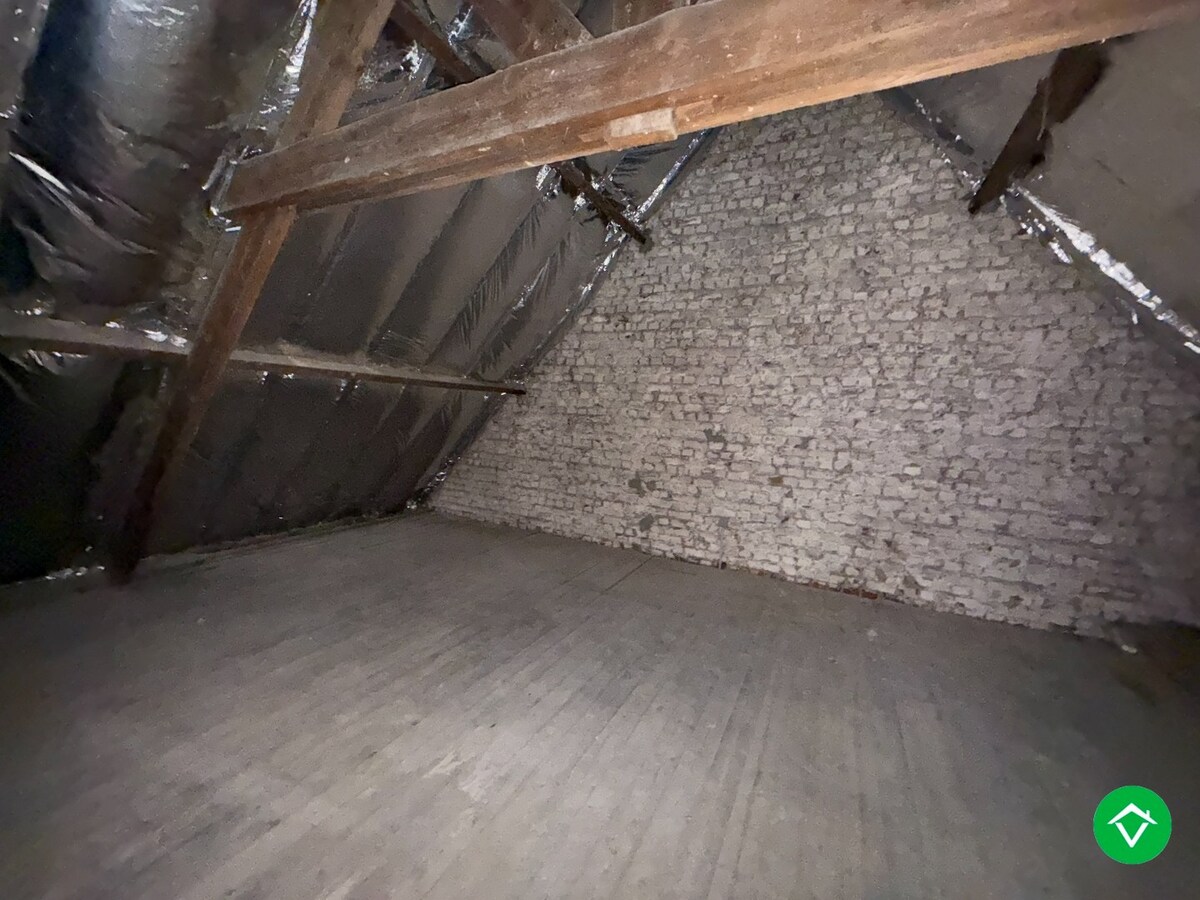 Halfopen bebouwing met 4 slaapkamers en terrastuin te Dadizele 