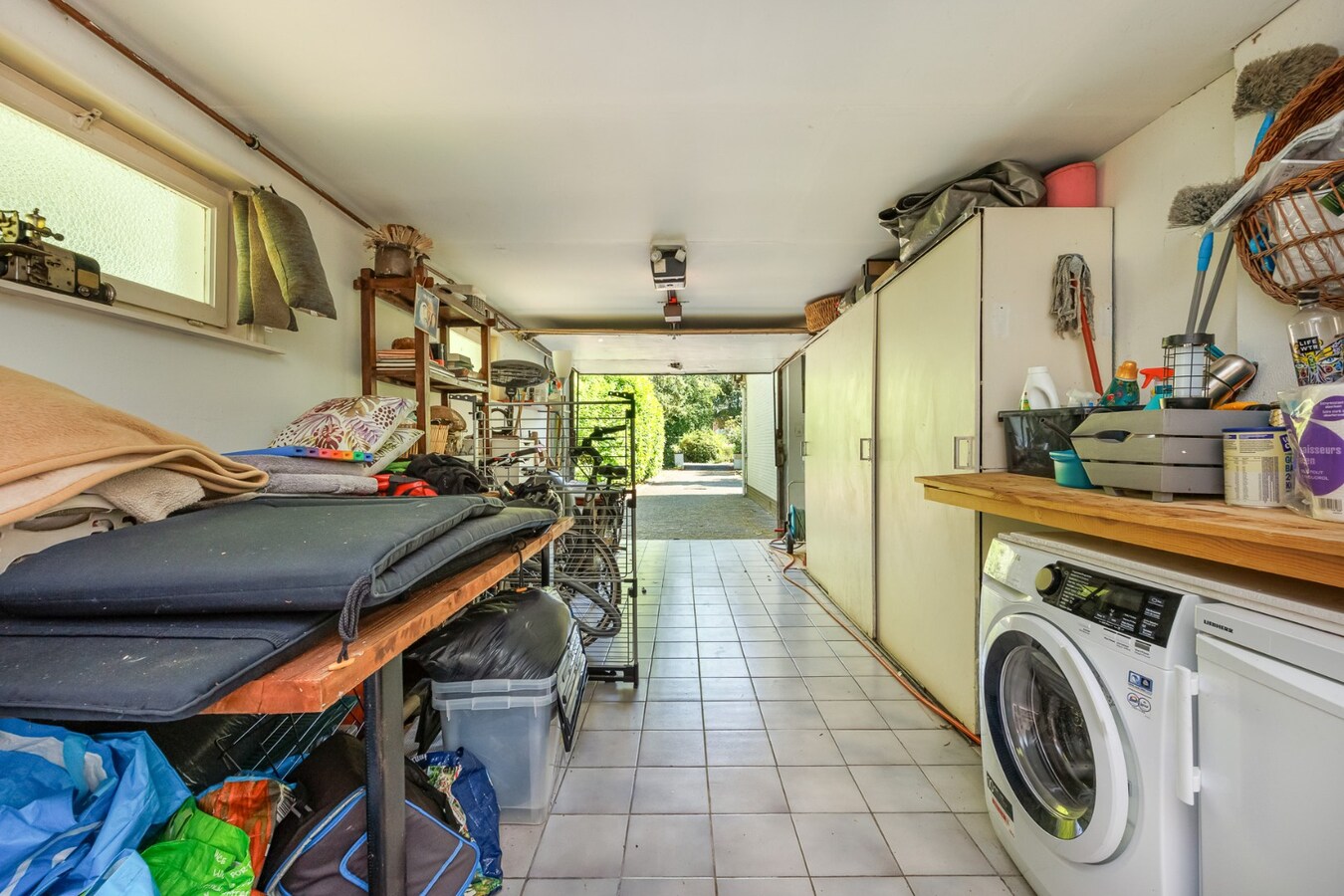 Uiterst rustig gelegen gelijkvloerswoning met 3 slaapkamers op 2018 m² 
