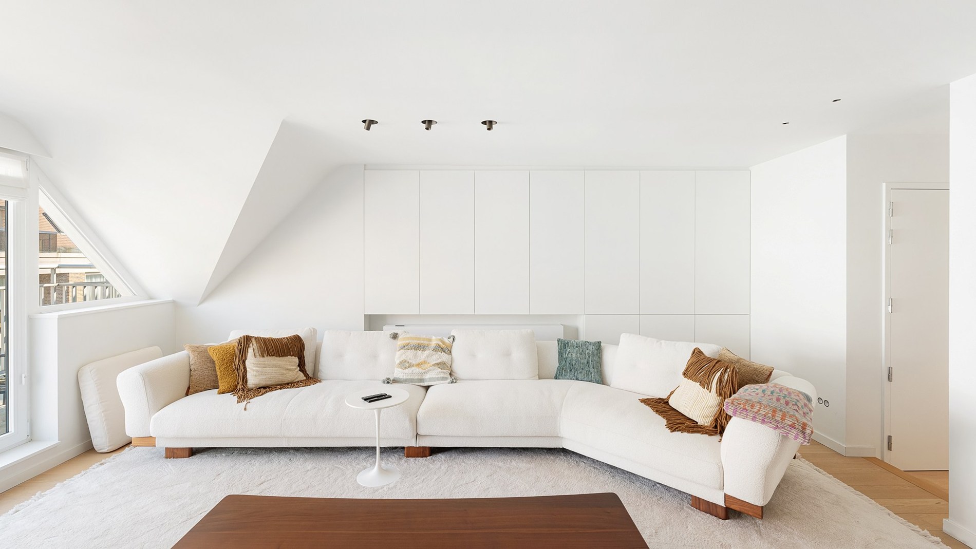 Magnifique appartement duplex rénové avec 3 chambres à vendre à Knokke 